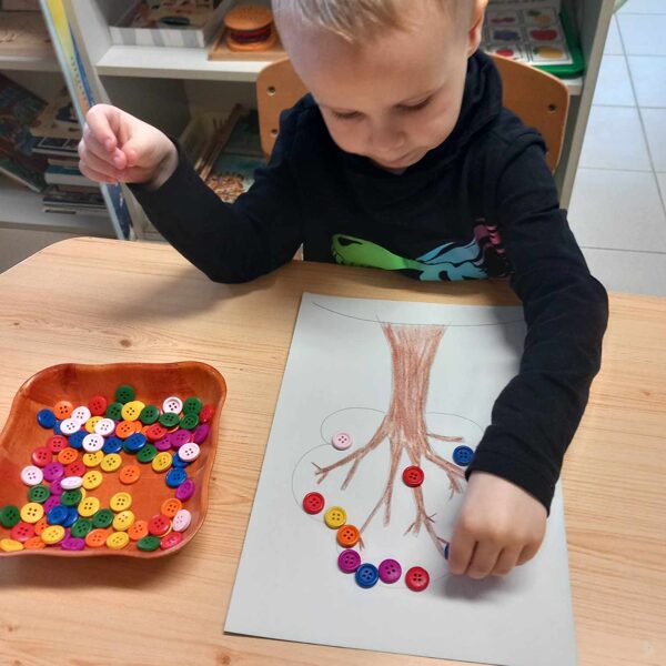 Türelem, finommotorika, kreativítás