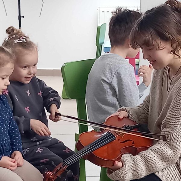 Akkor most hegedülök egyet